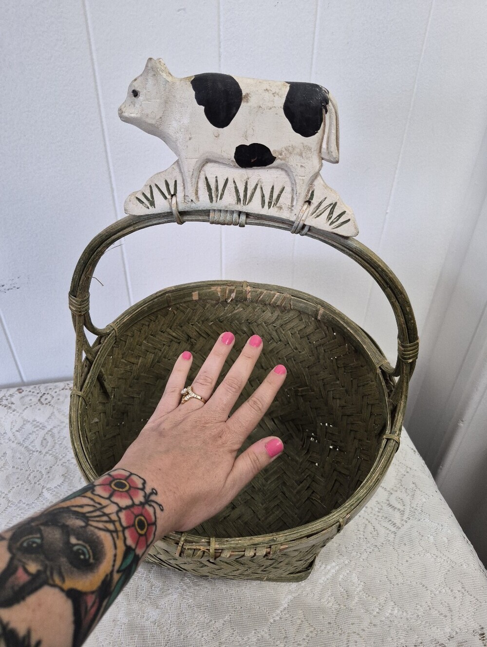 Woven Cow Basket - Picture 9 of 10